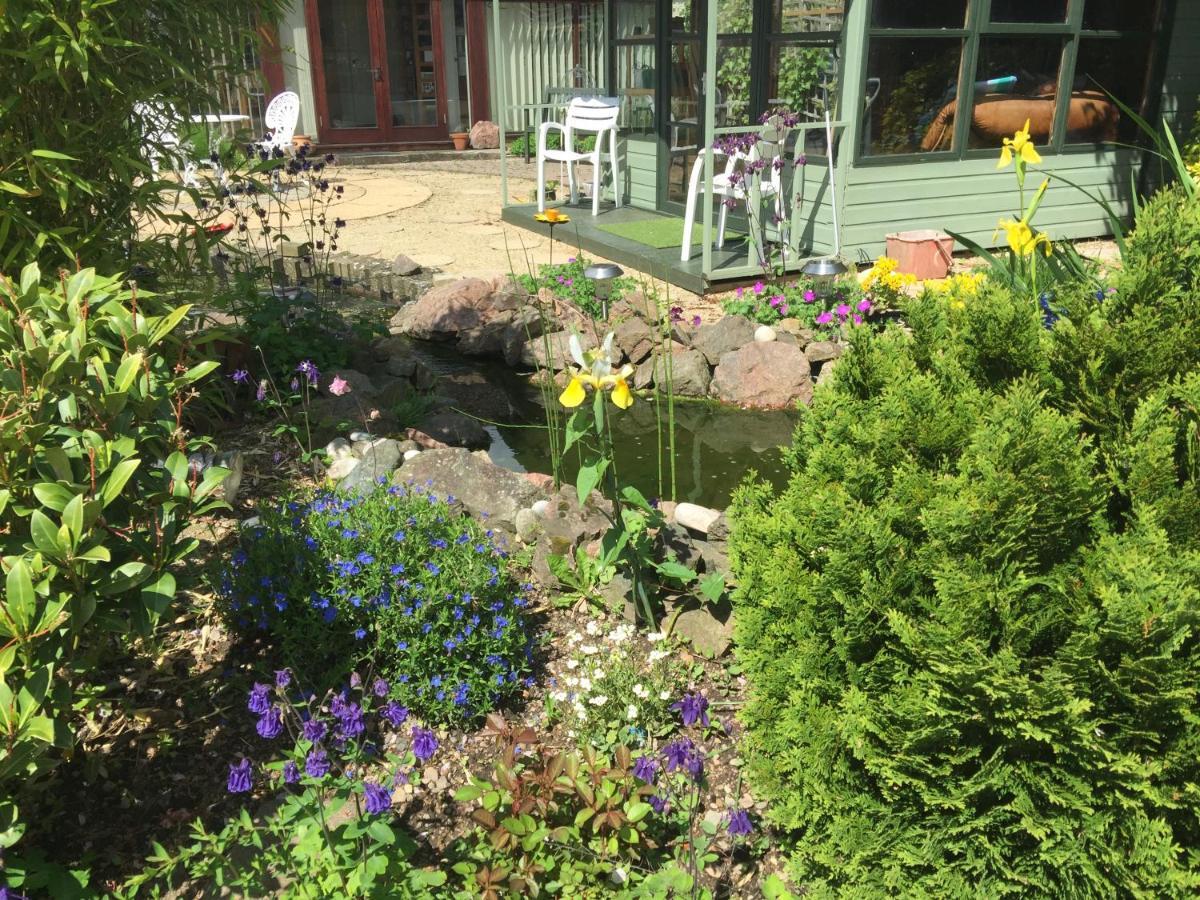 Orchard Side Bed And Breakfast Hanley Swan Extérieur photo